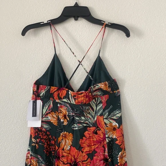 🌸Spring Sale🌸 Nordstrom's Leith Floral Summer Dress NWT - Picture 5 of 7